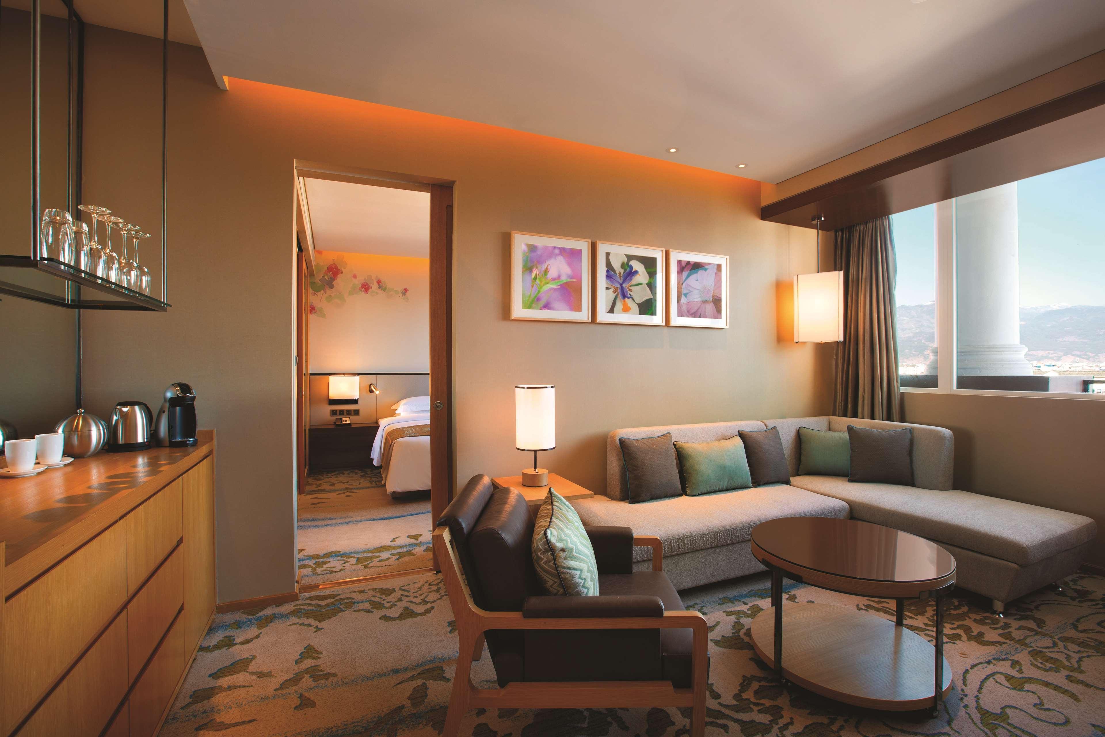 Hilton Garden Inn Lijiang Lijiang (Yunnan) Exterior foto