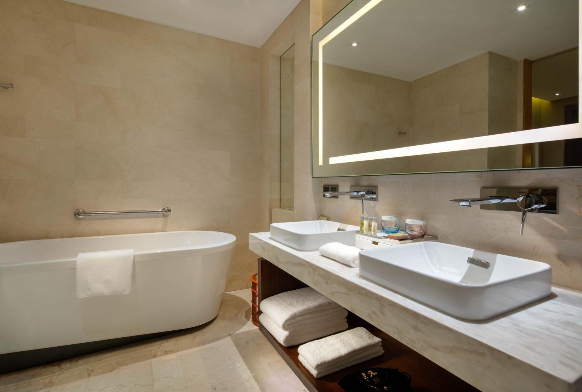 Hilton Garden Inn Lijiang Lijiang (Yunnan) Exterior foto