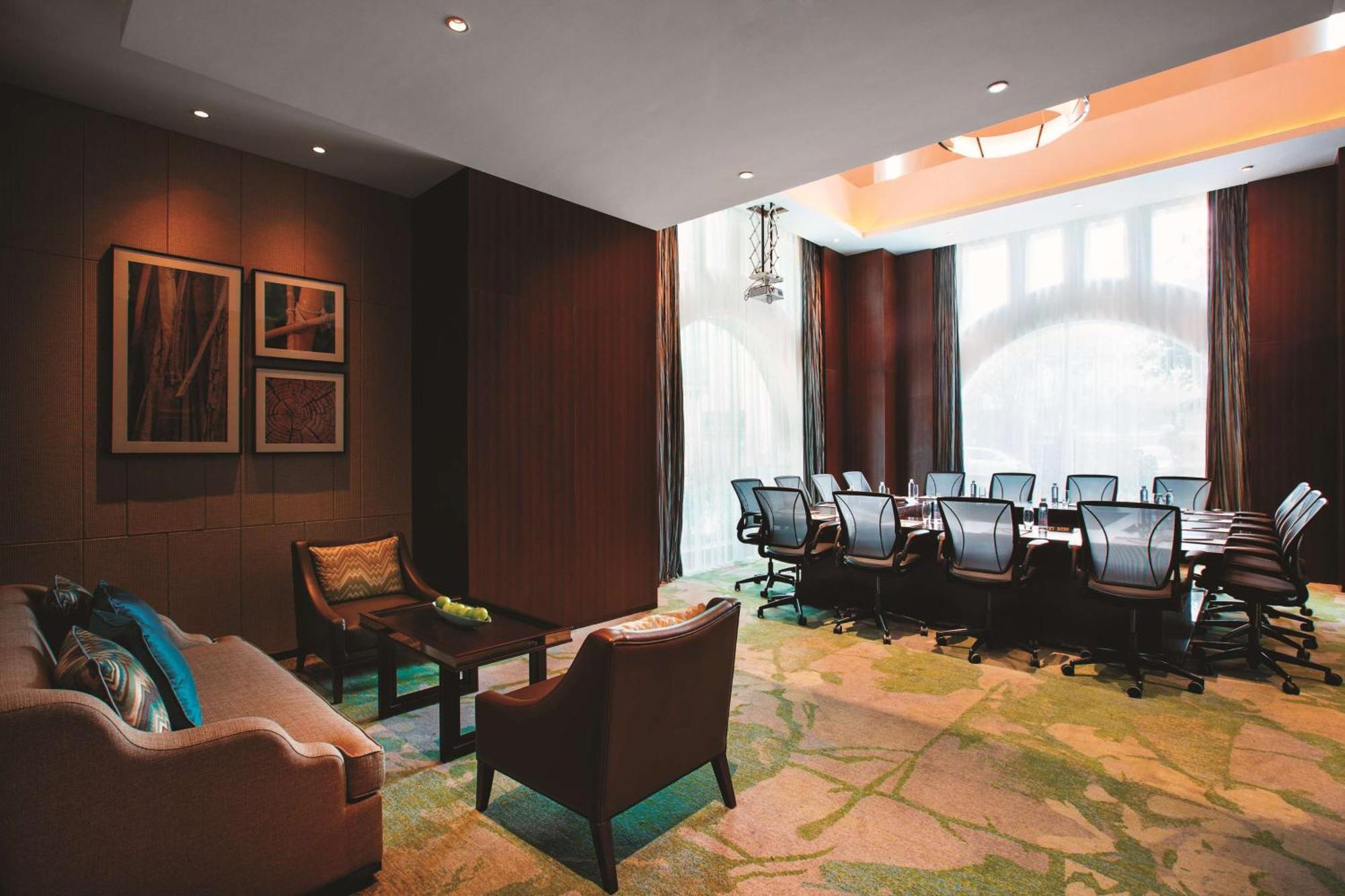 Hilton Garden Inn Lijiang Lijiang (Yunnan) Exterior foto