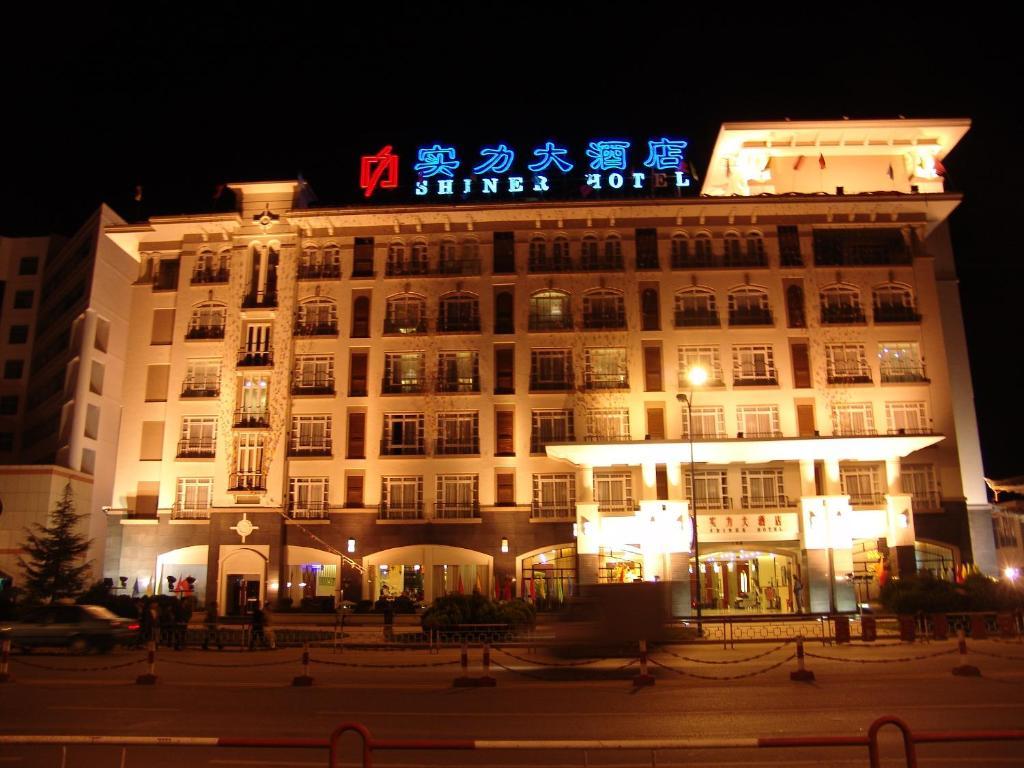 Hilton Garden Inn Lijiang Lijiang (Yunnan) Exterior foto